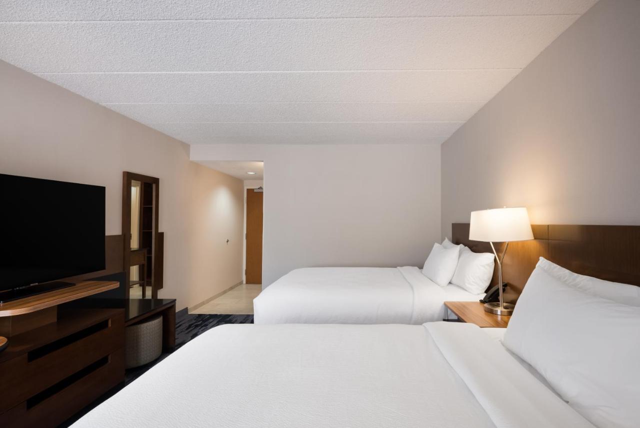 | Fairfield Inn Boston Tewksbury/Andover