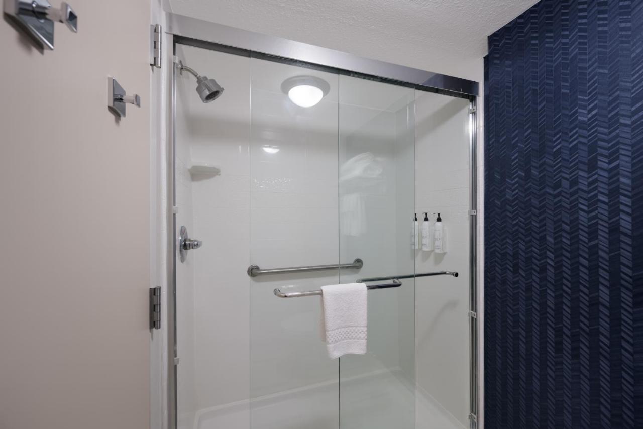 | Fairfield Inn Boston Tewksbury/Andover