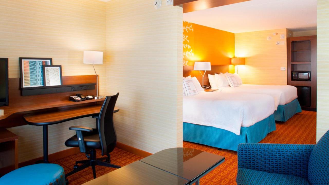 Queen Studio with Sofa Bed at Fairfield Inn & Suites by Marriott Atlanta Gwinnett Place