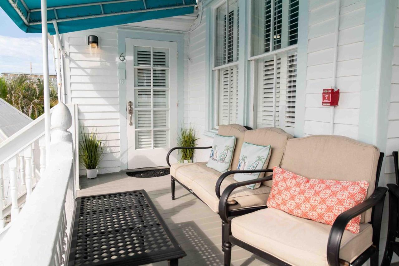 King Suite with Balcony at Southernmost House - Adult Exclusive