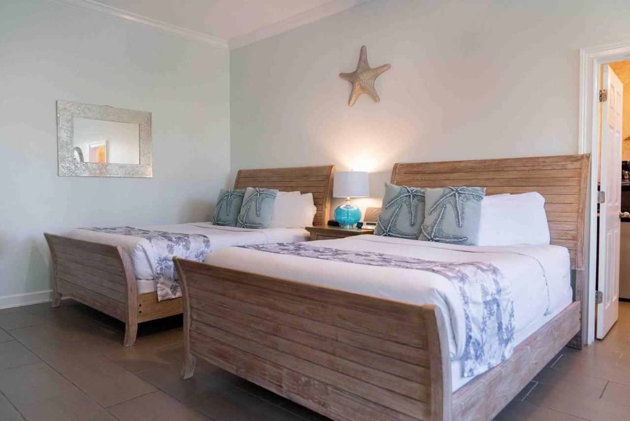 Queen Room with Two Queen Beds at Southernmost House - Adult Exclusive