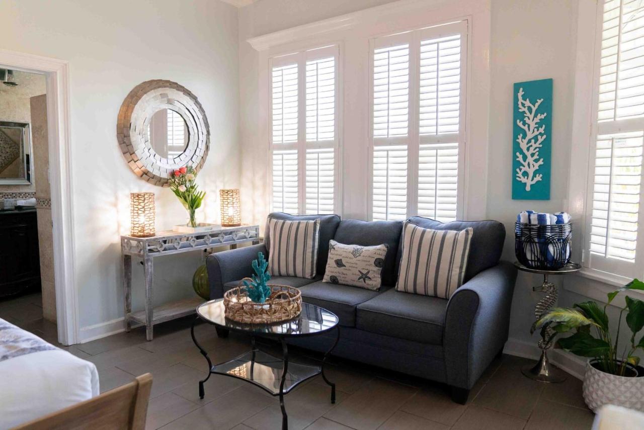 Queen Room with Two Queen Beds at Southernmost House - Adult Exclusive