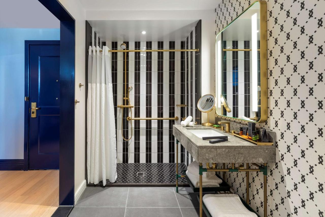 King Room with City View - Mobility Accessible at Canopy by Hilton Philadelphia Center City