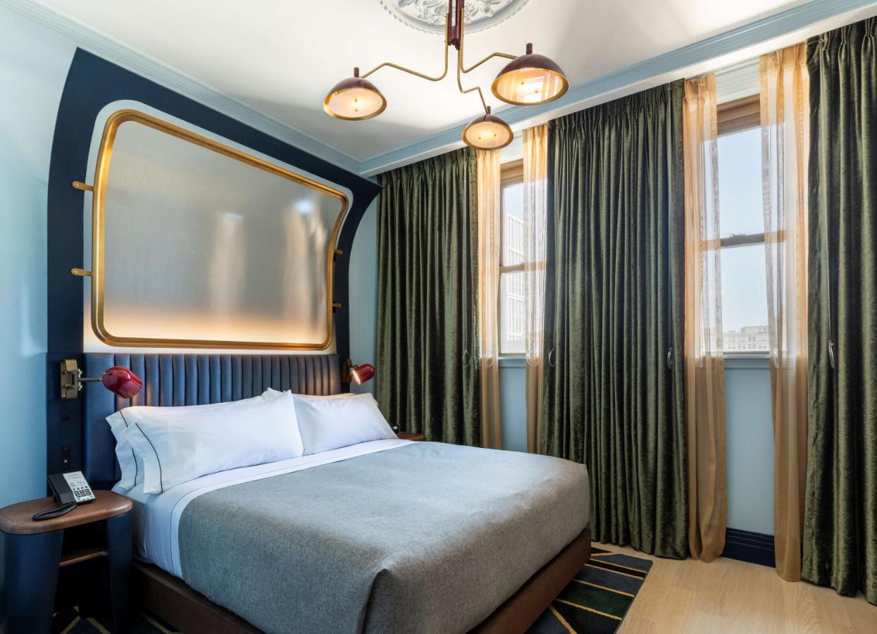 King Room - Mobility Accessible  at Canopy by Hilton Philadelphia Center City