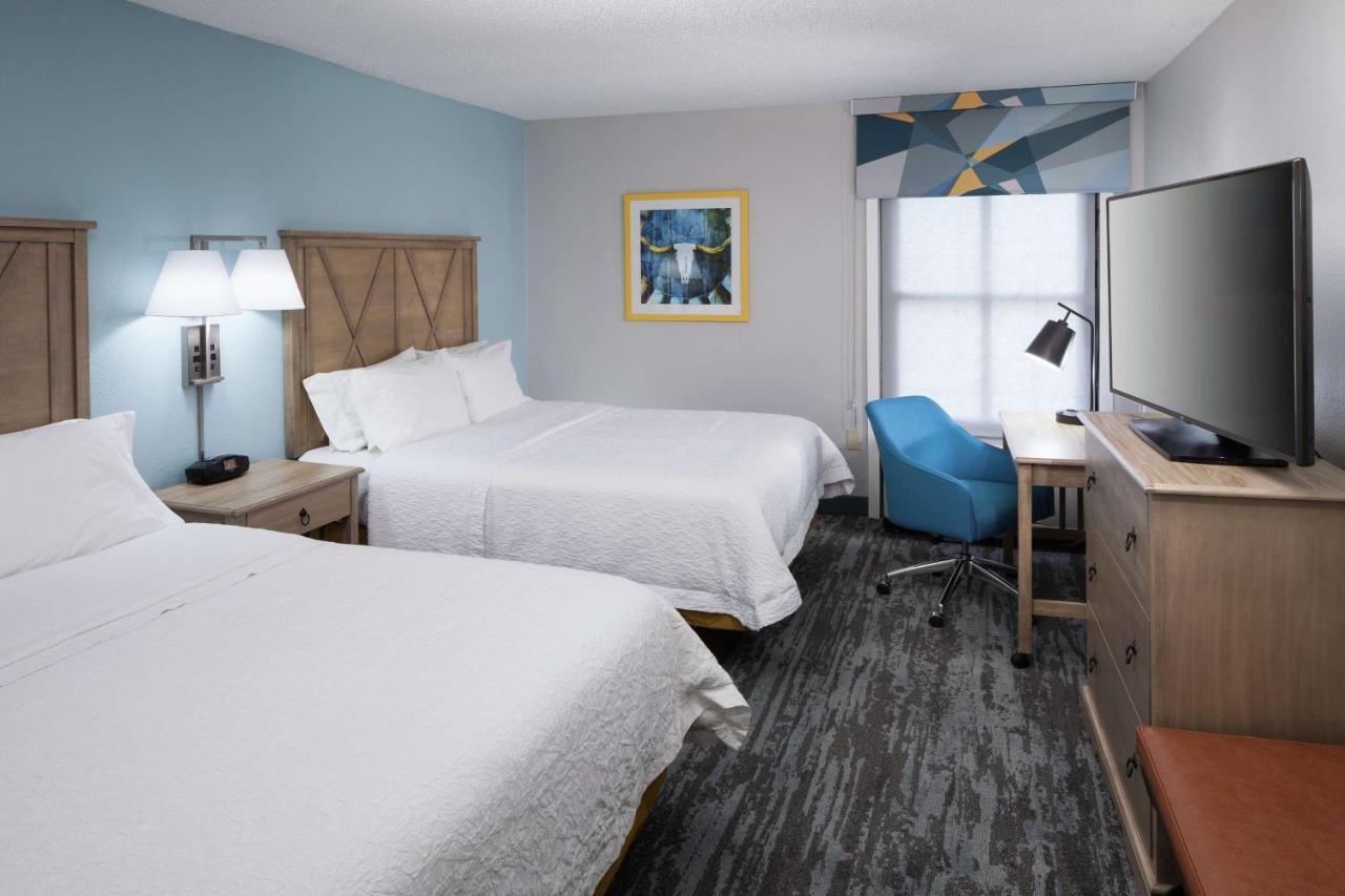 Queen Room with Two Queens Beds with Microwave - Non-Smoking at Hampton Inn Austin-Round Rock