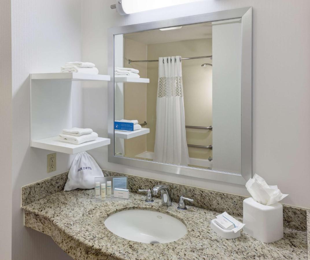 Queen Room with Two Queen Beds - Disability Access with tub at Hampton Inn Los Angeles-Orange County-Cypress