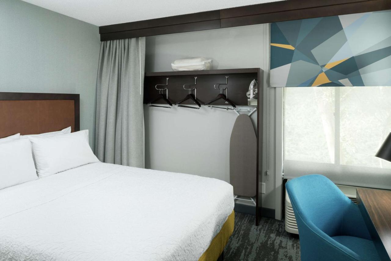 | Hampton Inn Los Angeles Santa Clarita