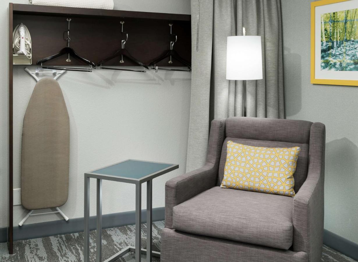 | Hampton Inn Los Angeles Santa Clarita