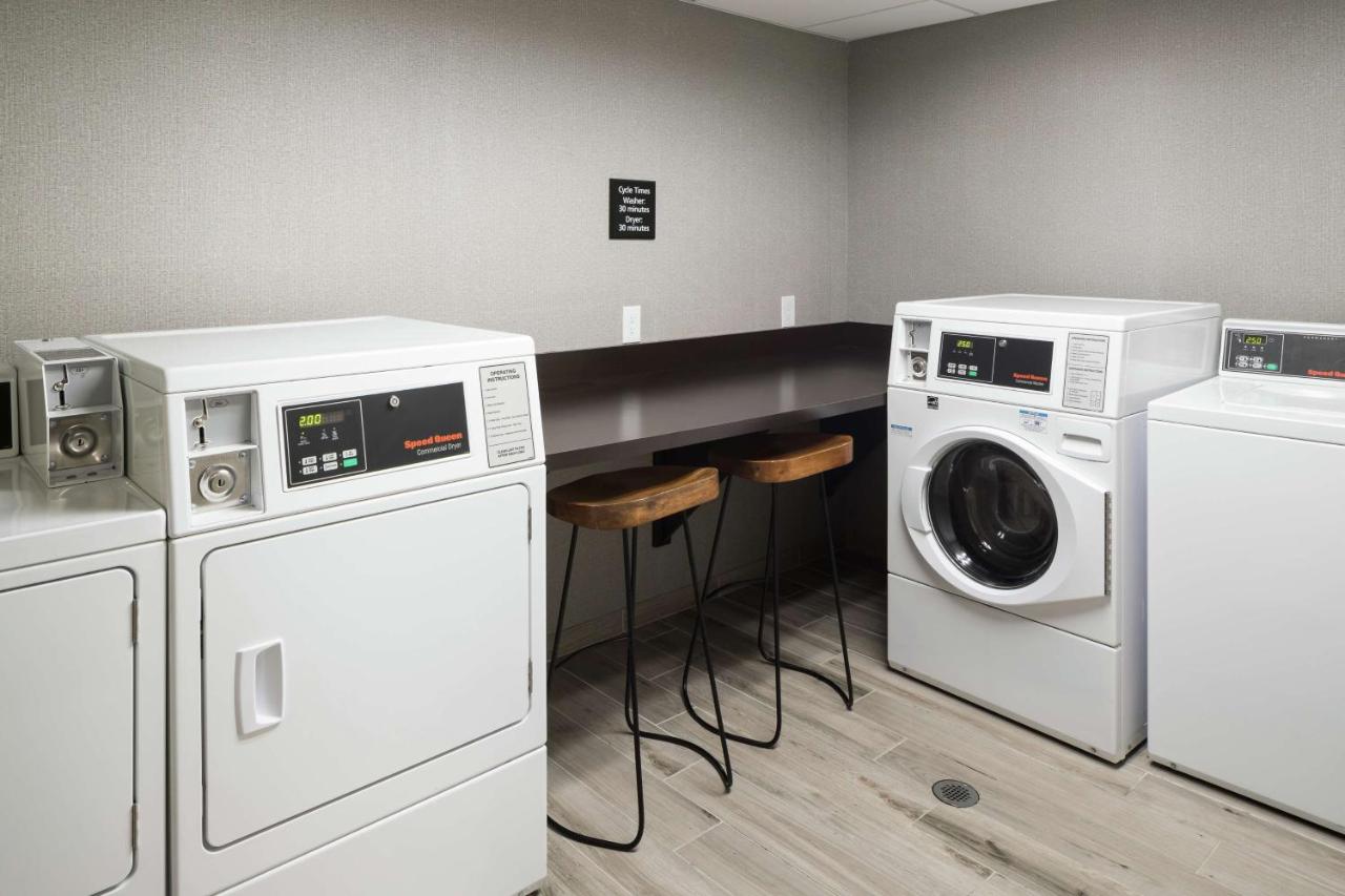 | Hampton Inn Los Angeles Santa Clarita