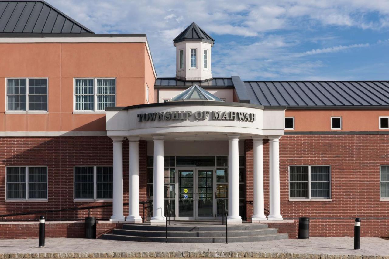 | Homewood Suites by Hilton Mahwah