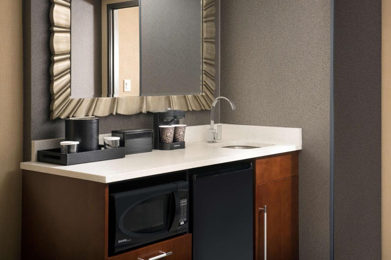 Double Suite - Allergy Friendly - Non-Smoking at Embassy Suites by Hilton Atlanta Airport