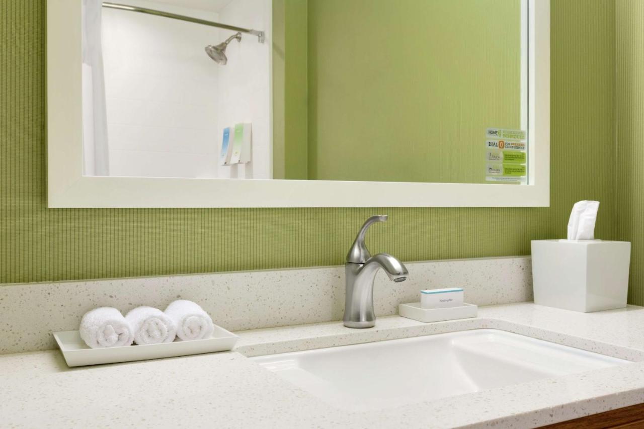 | Home2Suites Pittsburgh Cranberry