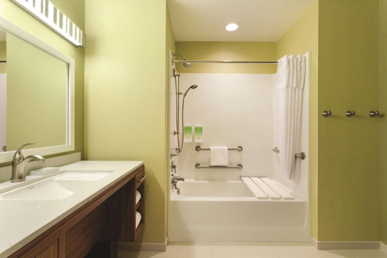 | Home2Suites Pittsburgh Cranberry