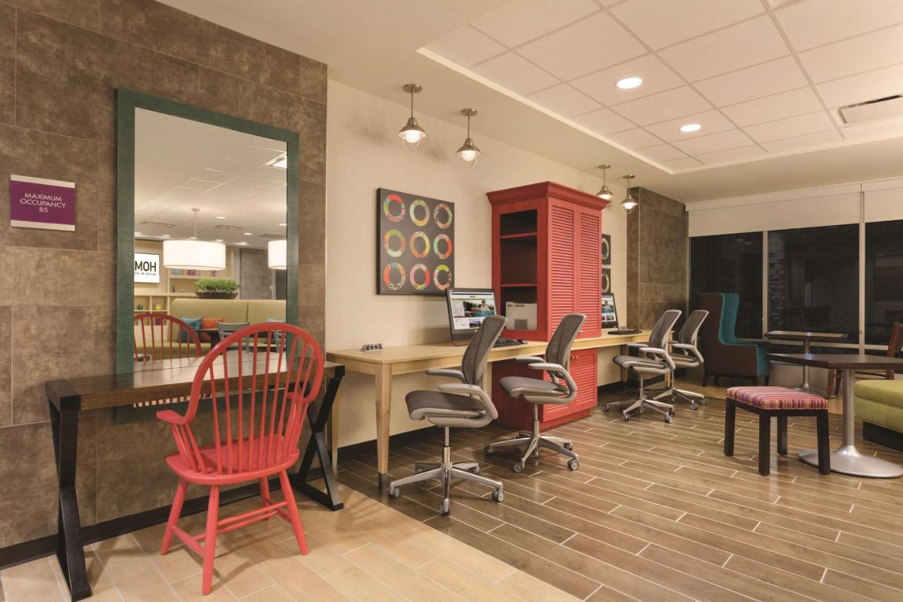 | Home2Suites Pittsburgh Cranberry