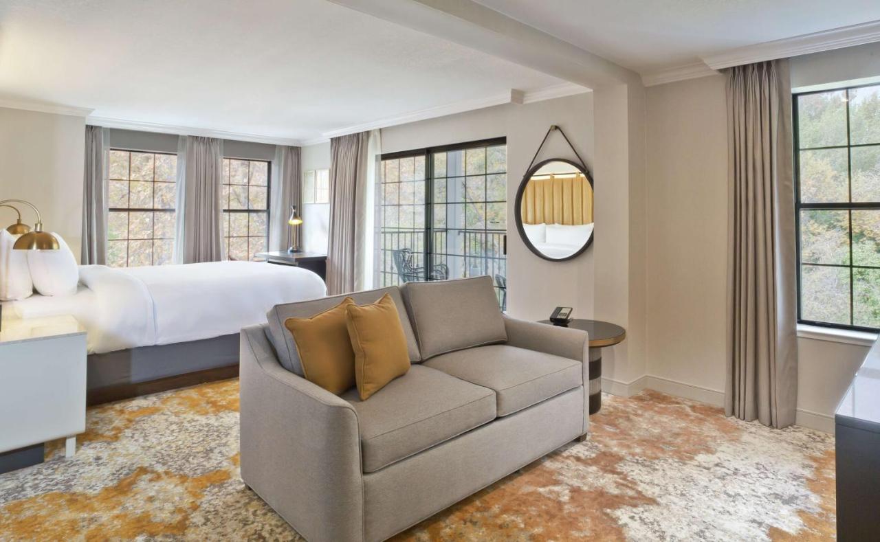 Junior King Suite with Balcony at The Inn at Saratoga, Tapestry Collection by Hilton