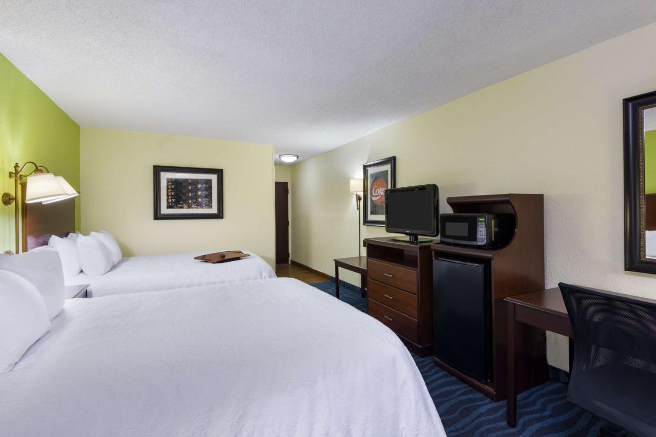 Double Room with Two Double Beds - Non-Smoking at Hampton Inn - Atlanta Perimeter Center