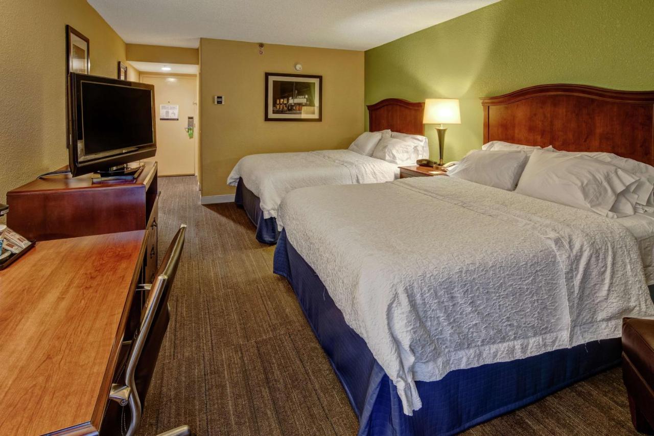 Queen with Two Queen Beds - Non-Smoking at Hampton Inn Raleigh/Cary