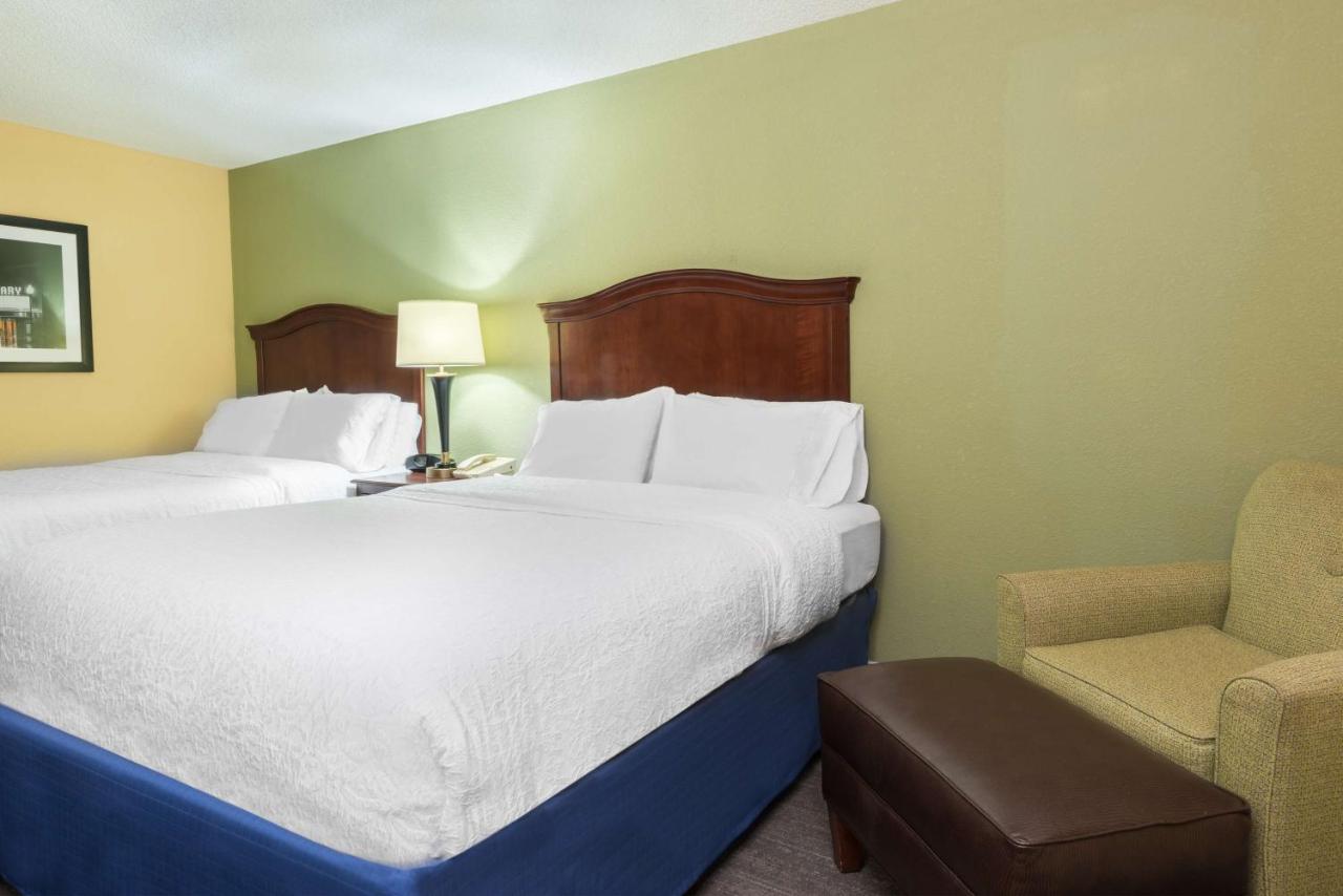 Queen with Two Queen Beds - Non-Smoking at Hampton Inn Raleigh/Cary