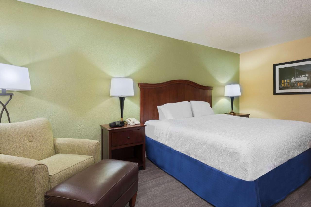 King Room - Non-Smoking at Hampton Inn Raleigh/Cary