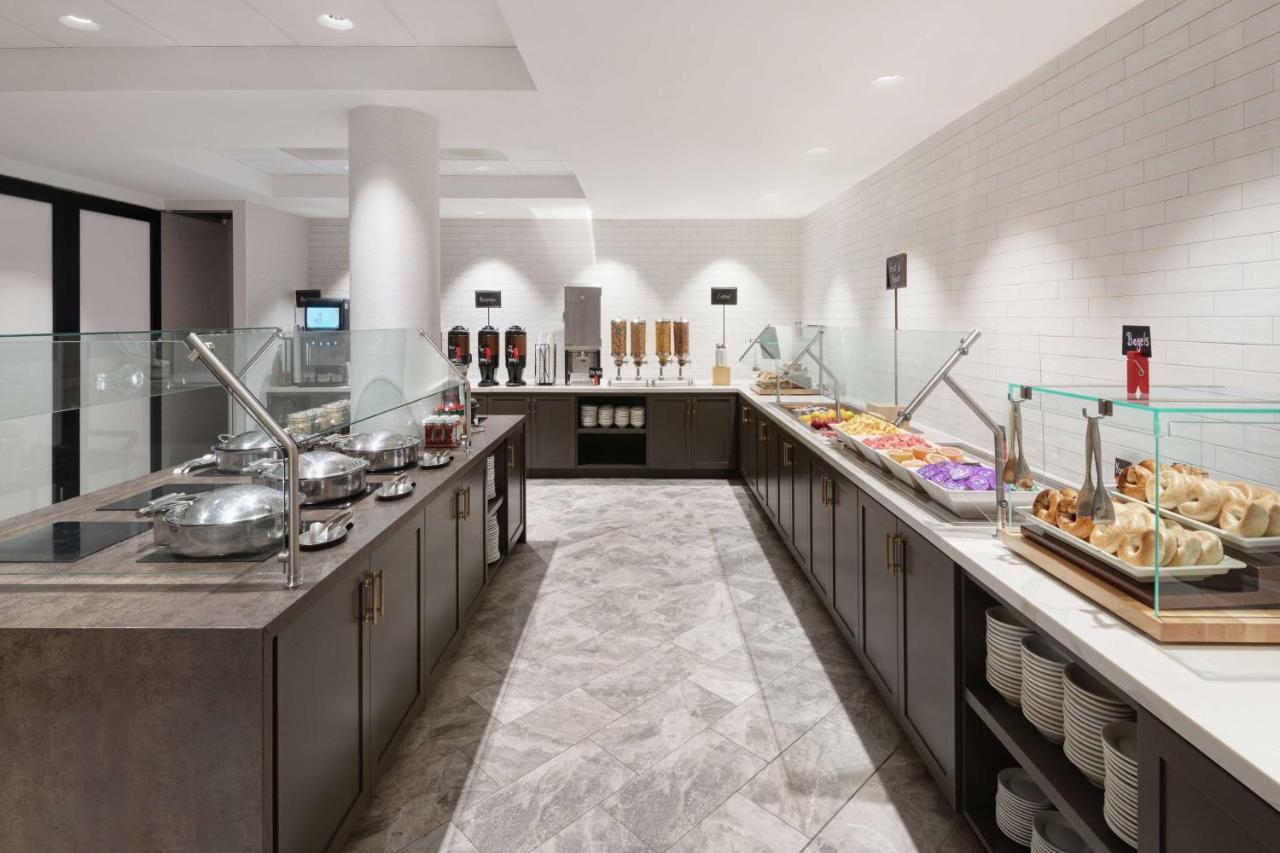 | Embassy Suites Tysons Corner
