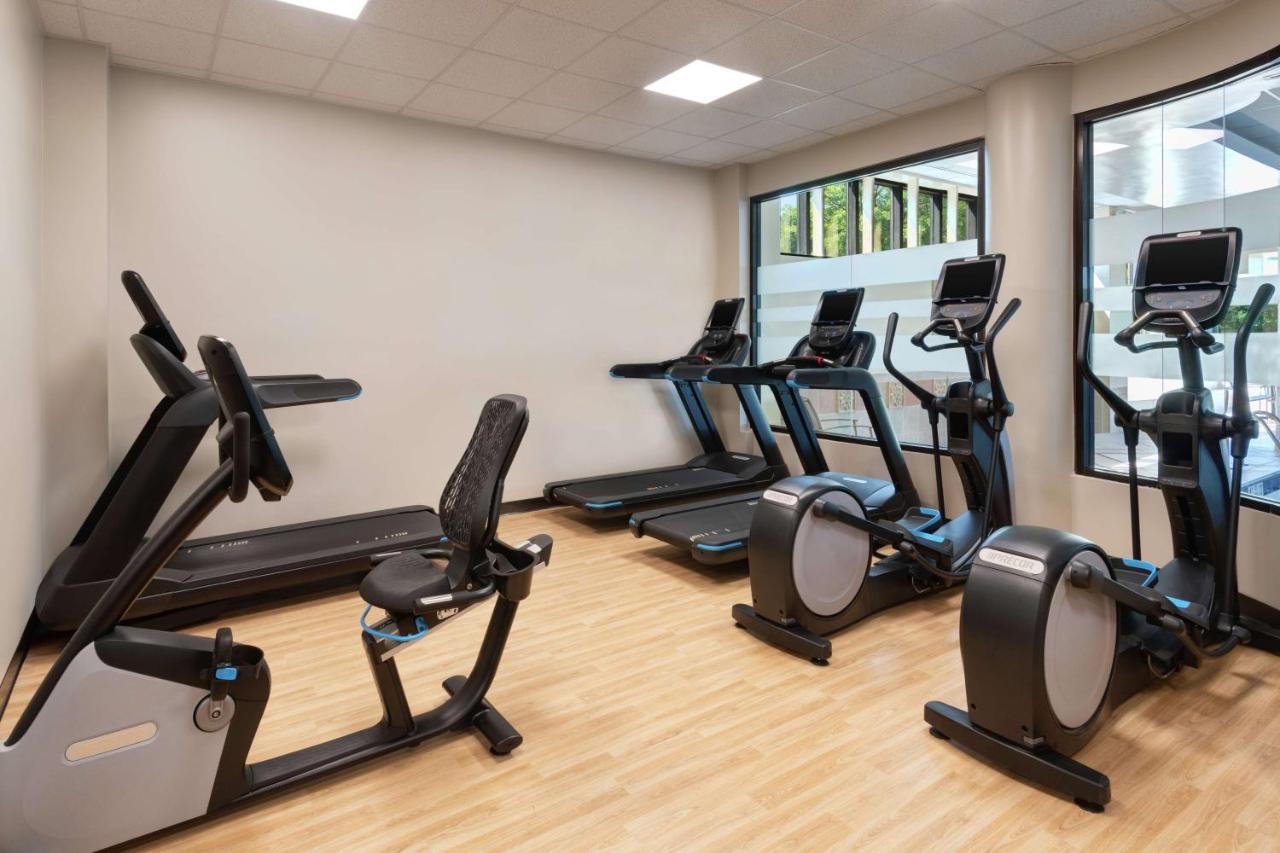 | Embassy Suites Tysons Corner