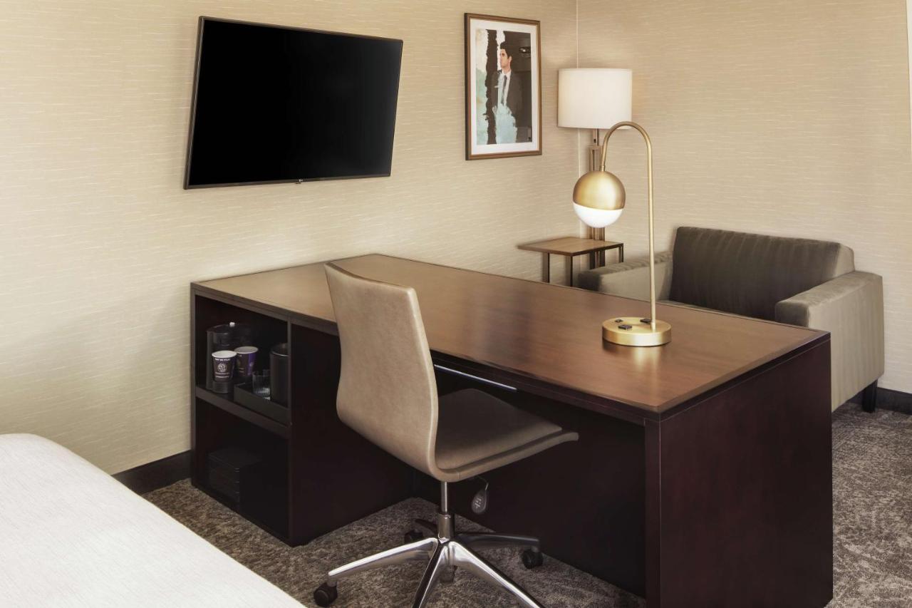 | Embassy Suites Tysons Corner