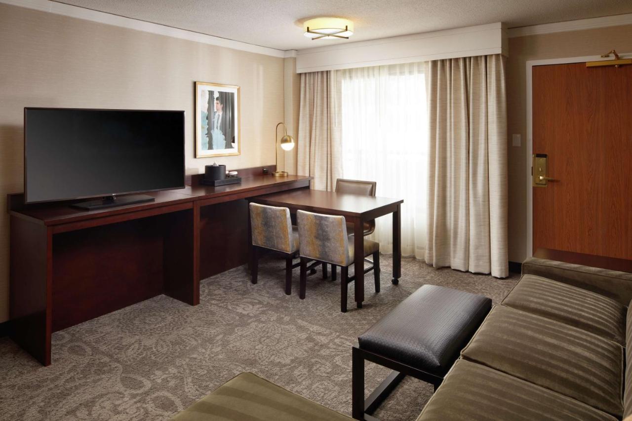 | Embassy Suites Tysons Corner