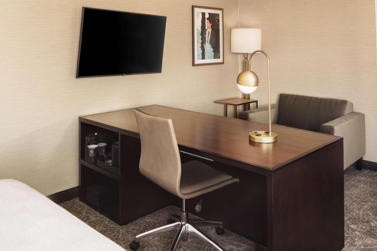 | Embassy Suites Tysons Corner