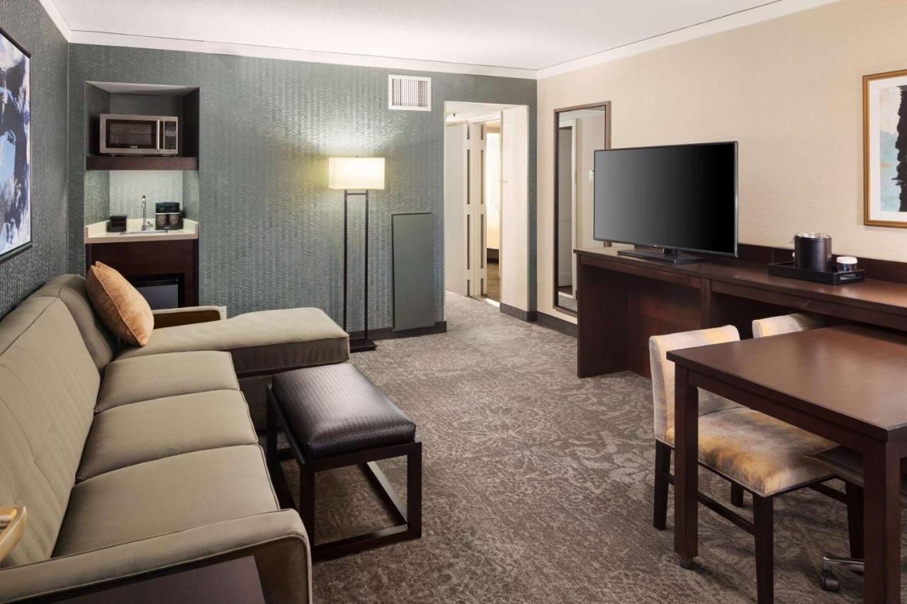 | Embassy Suites Tysons Corner
