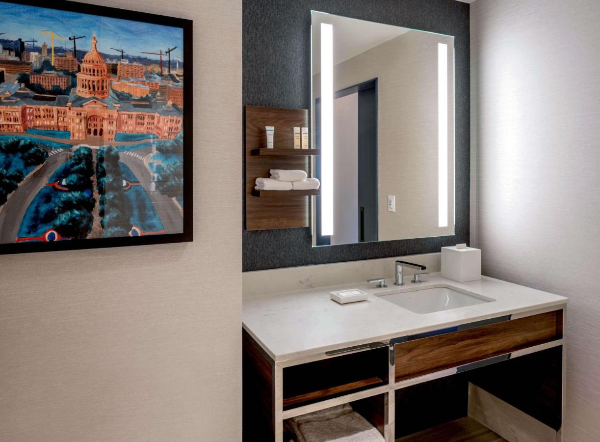 Queen Room with Two Queen Beds at Hilton Garden Inn Austin University Capitol District