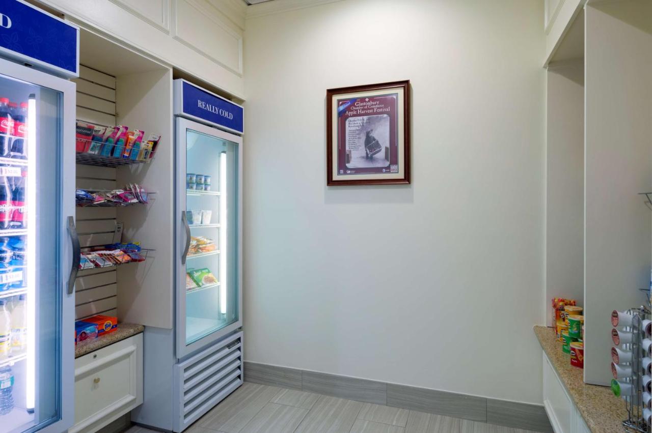 | Hilton Garden Inn Hartford South/Glastonbury
