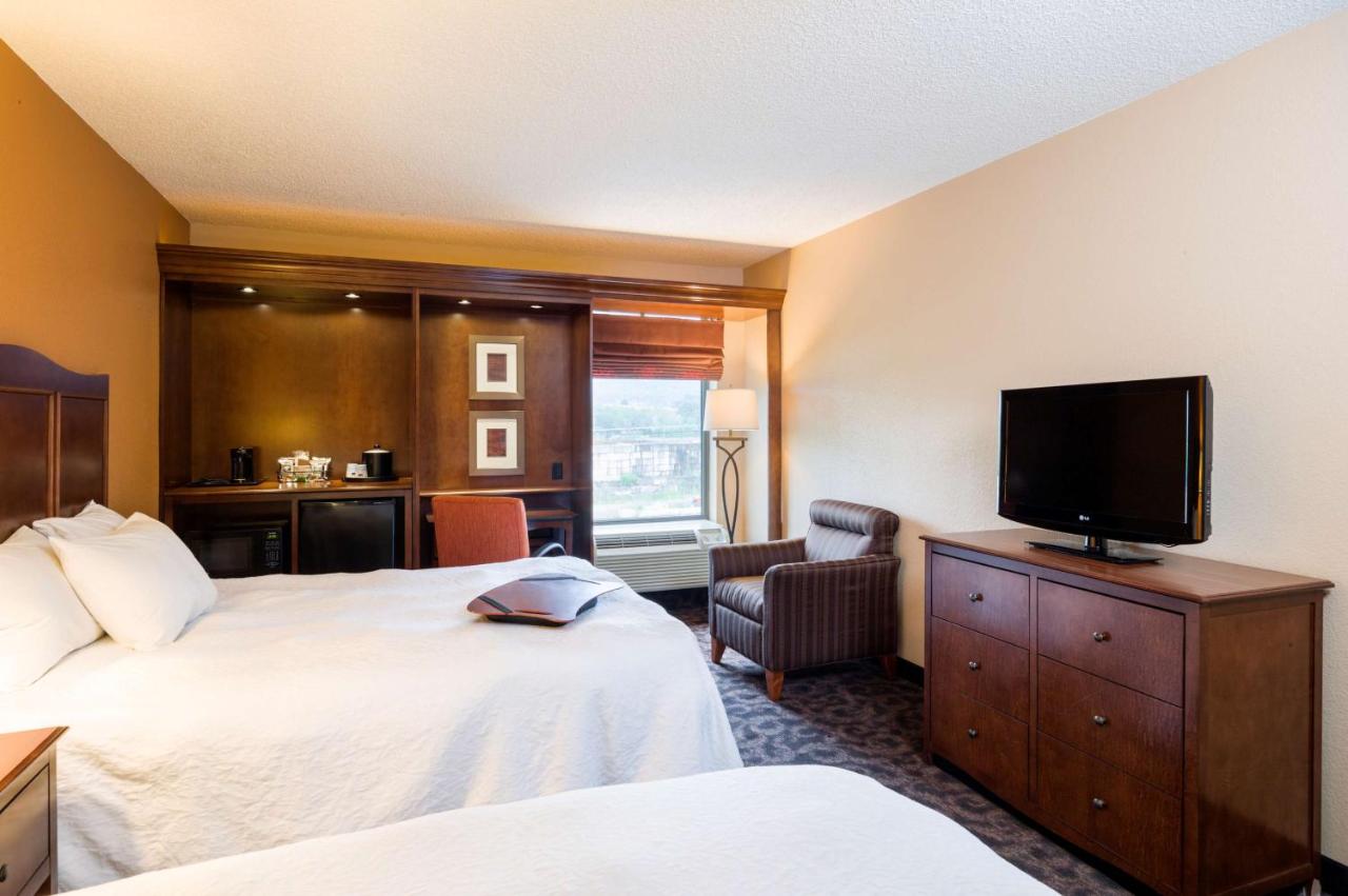 Queen Room with Two Queen Beds - Non-Smoking at Hampton Inn Danville