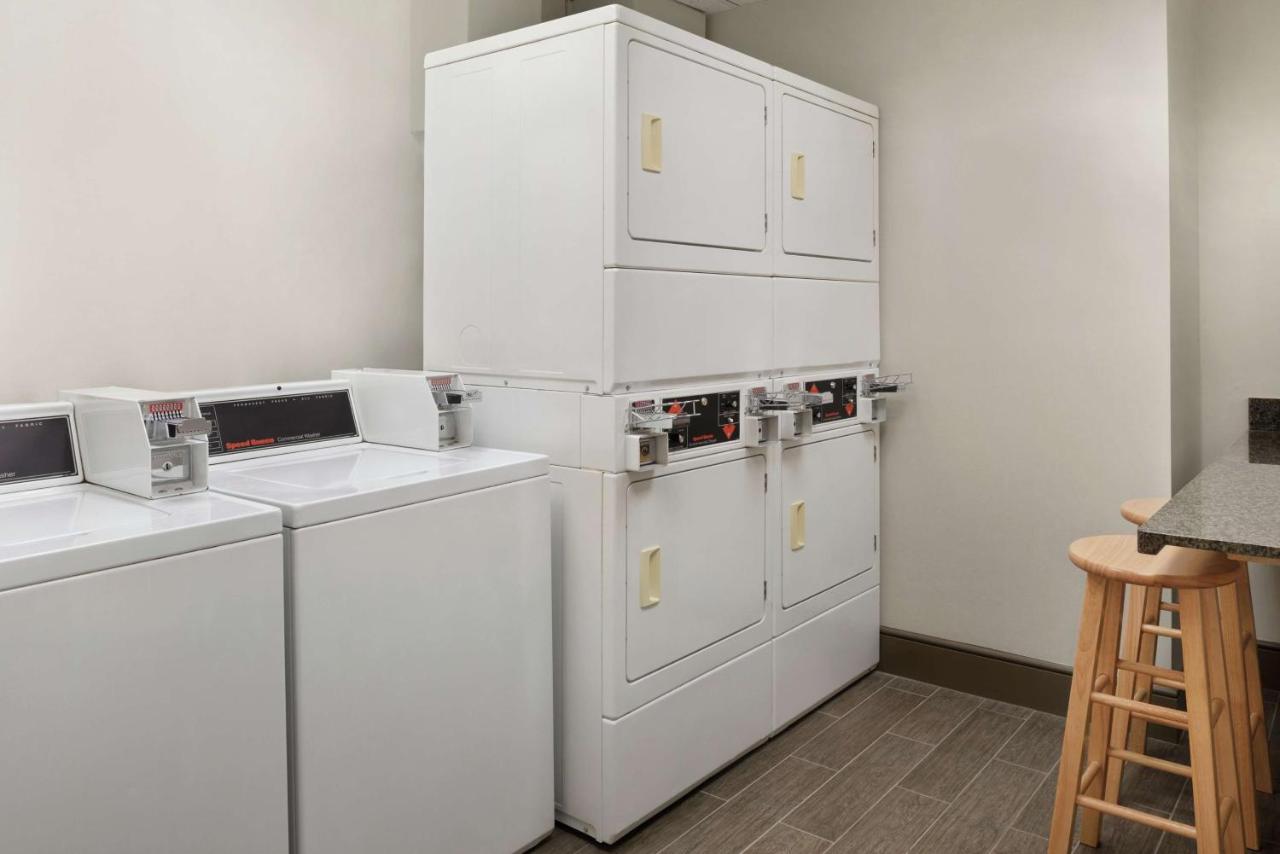 | Homewood Suites Rochester-Henrietta