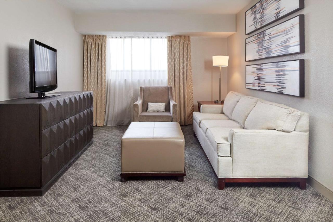  | DoubleTree Suites by Hilton Hotel Nashville Airport