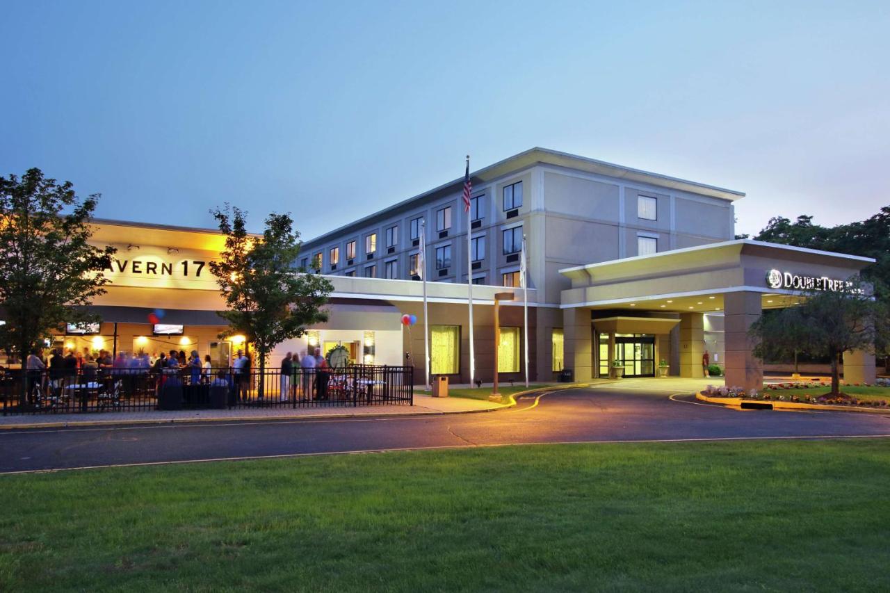 | DoubleTree by Hilton Mahwah
