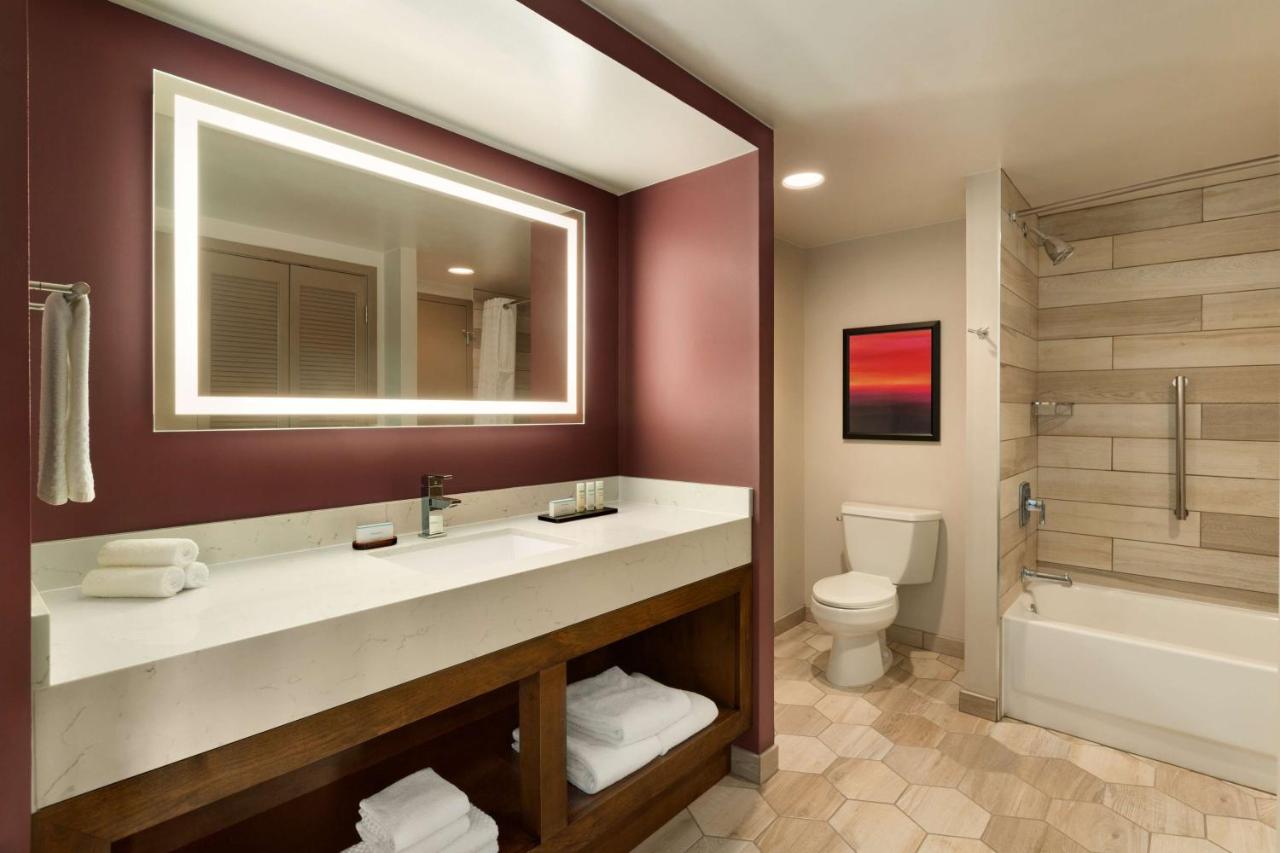 1 King Bed 2 Room Conference Suite at Embassy Suites by Hilton Phoenix Downtown North