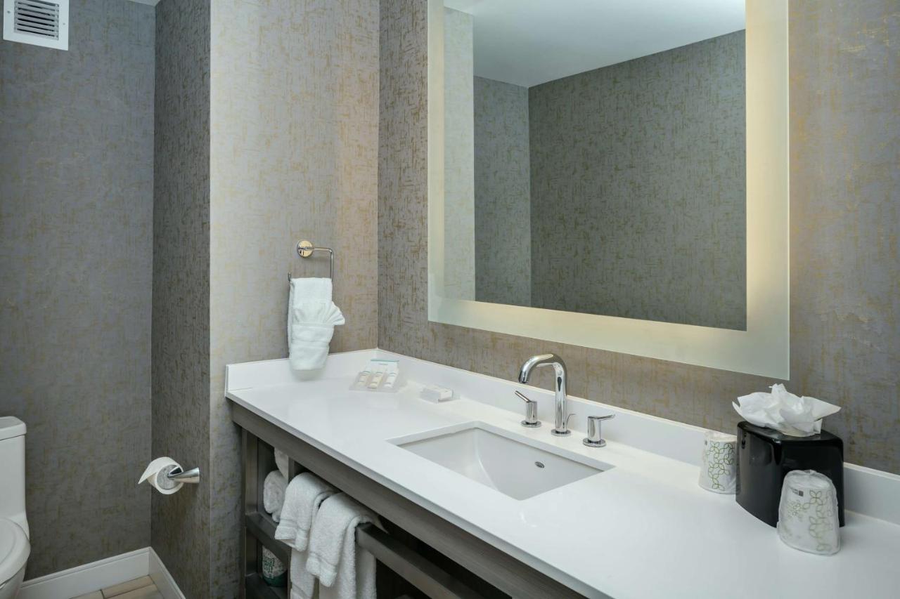 King Room at Hilton Garden Inn Seattle Bellevue Downtown, WA