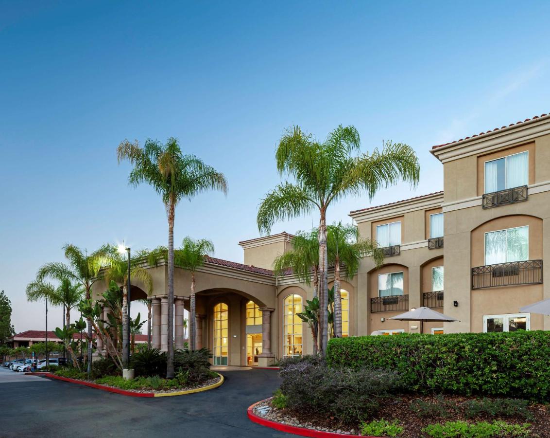 | Hilton Garden Inn San Diego/Rancho Bernardo