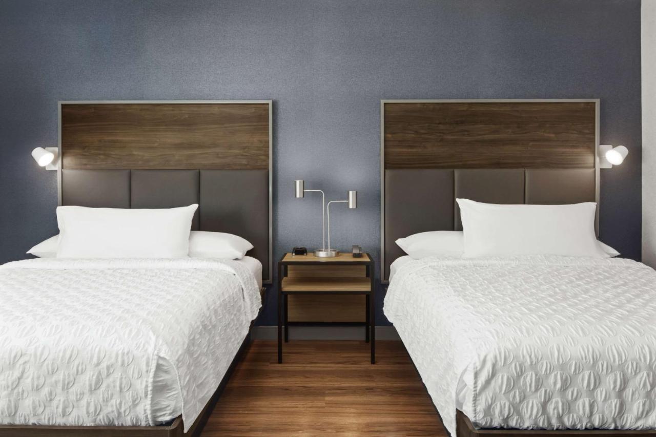 Queen Room with Two Queen Beds at Tru By Hilton Savannah Midtown