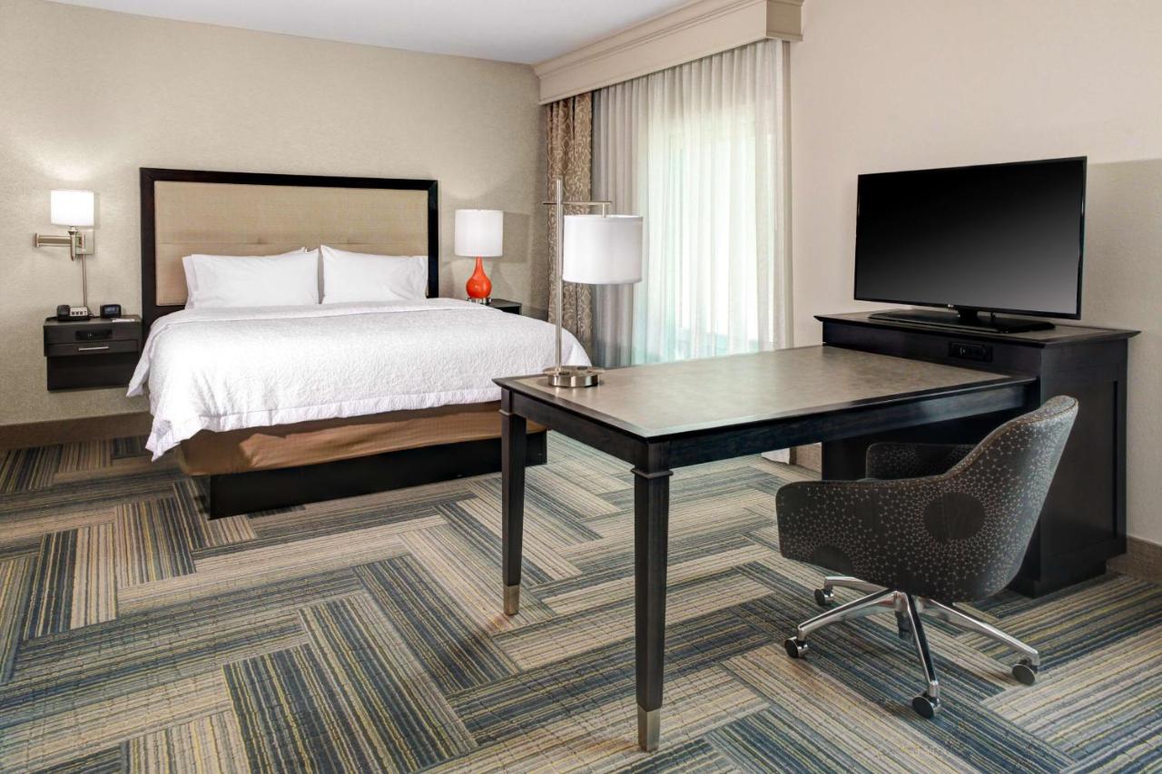 King Studio at Hampton Inn & Suites by Hilton Atlanta Perimeter Dunwoody