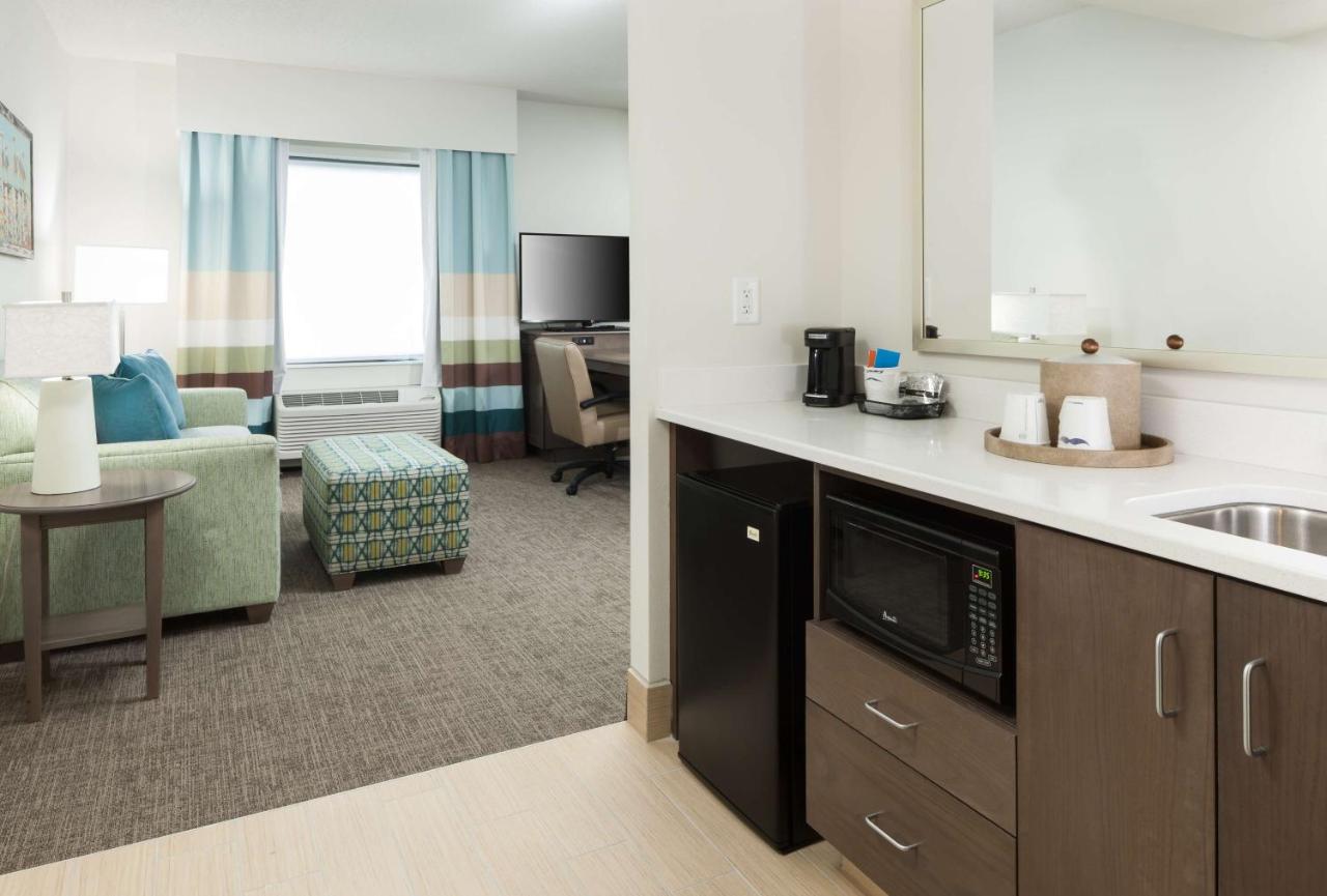Executive King Suite - Non-Smoking at Hampton Inn & Suites Carolina Beach Oceanfront