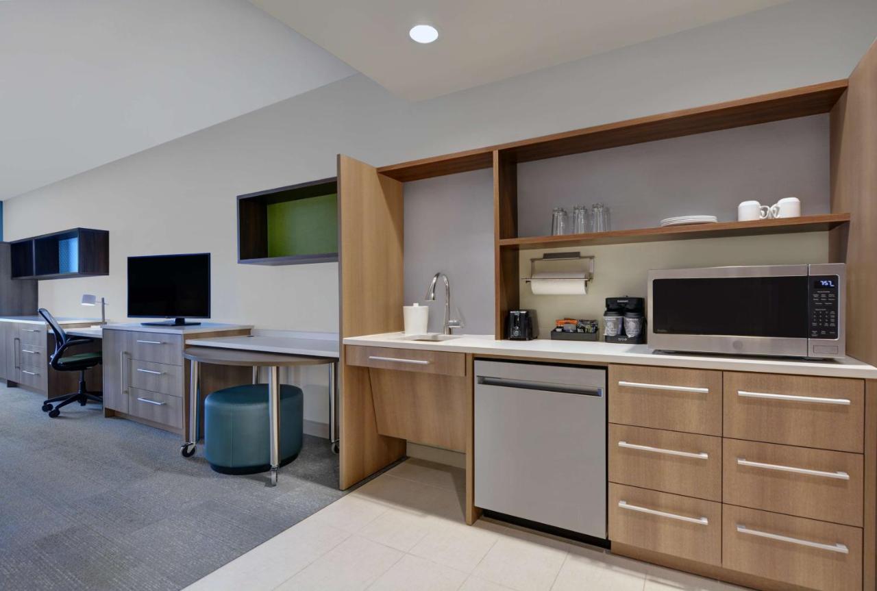 Queen Studio Suite - Hearing Accessible/Non-Smoking at Home2 Suites by Hilton Panama City Beach, FL