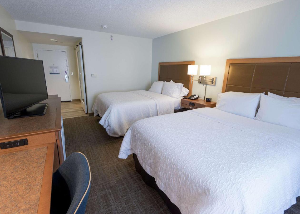Queen Room with Two Queen Beds - Non-Smoking at Hampton Inn Boca Raton