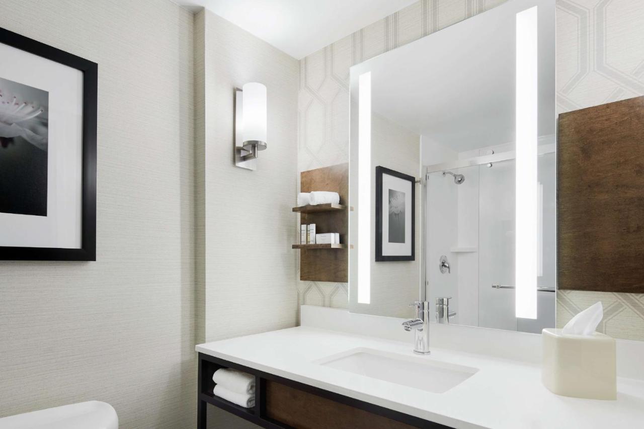  | Hilton Garden Inn Cincinnati Northeast