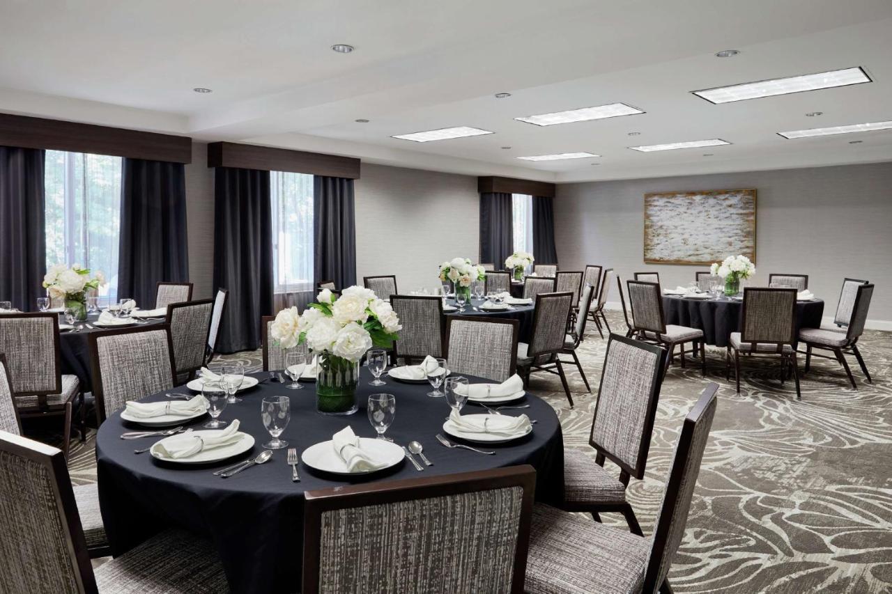| Hilton Garden Inn Cincinnati Northeast