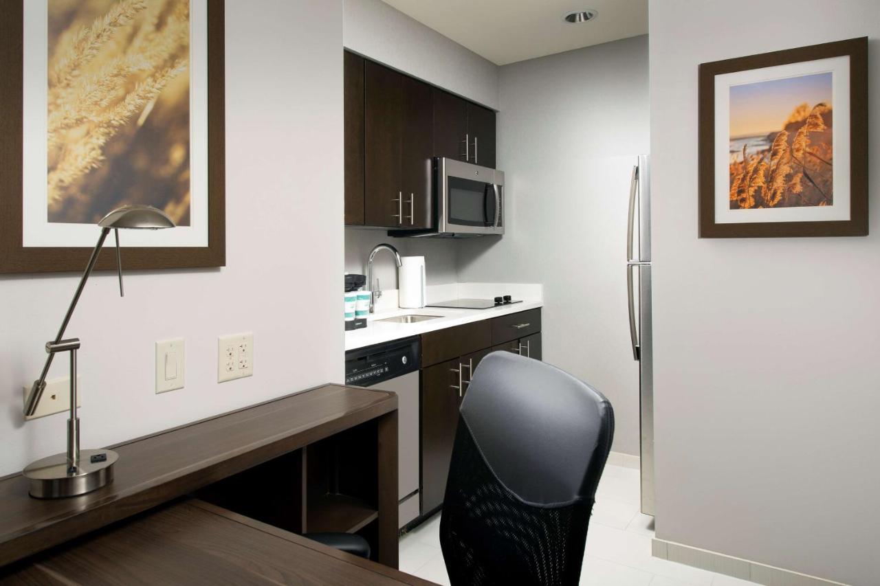| Homewood Suites By Hilton Kansas City Speedway
