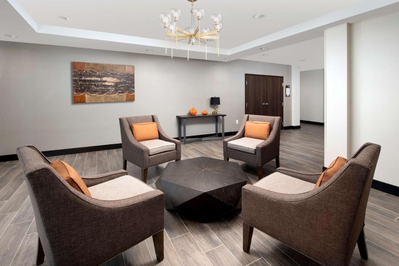 | Homewood Suites By Hilton Kansas City Speedway