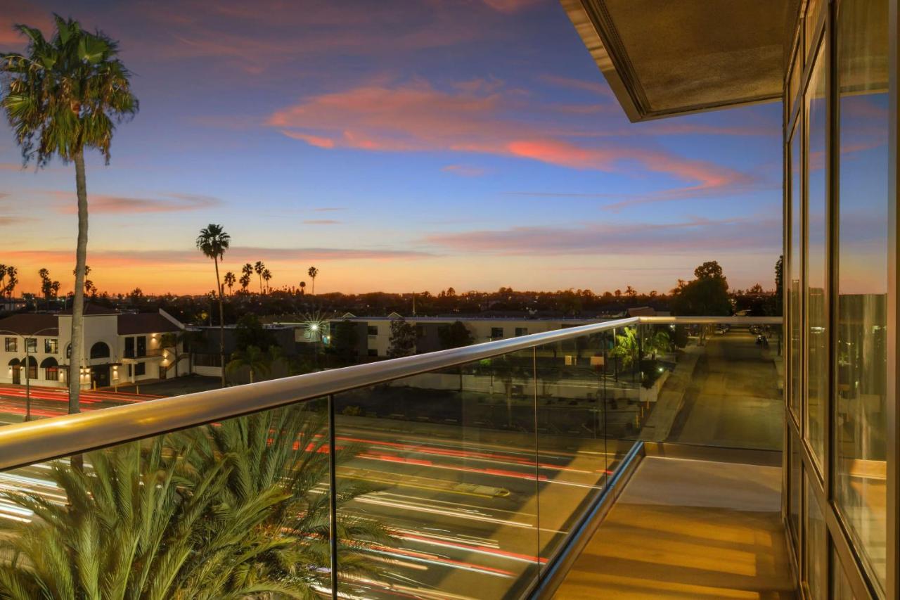 King Suite with Balcony - Non-Smoking at Hampton Inn & Suites LAX El Segundo