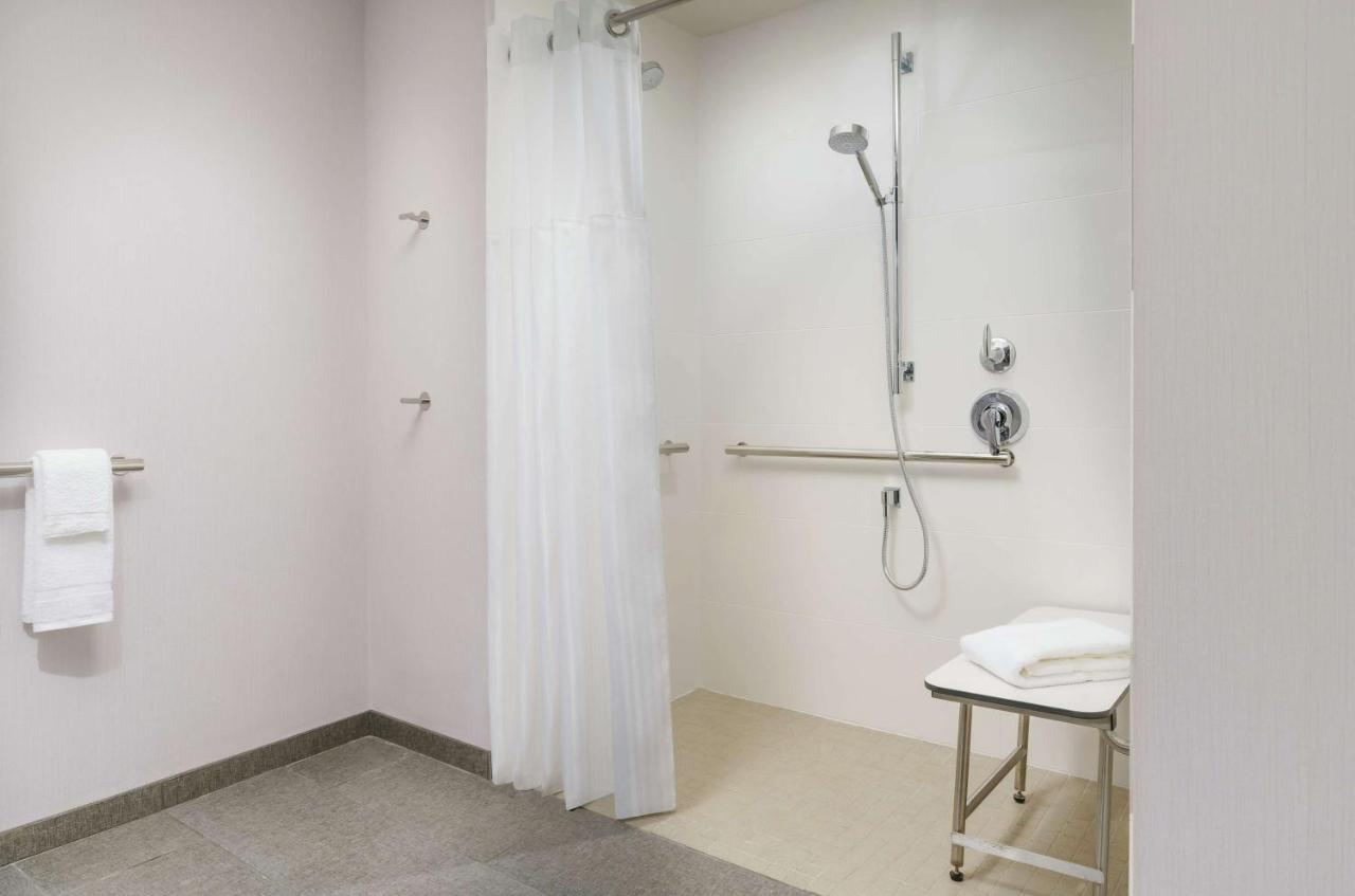 King Room with Roll-In Shower - Mobility Accessible at Hilton Garden Inn Sunnyvale