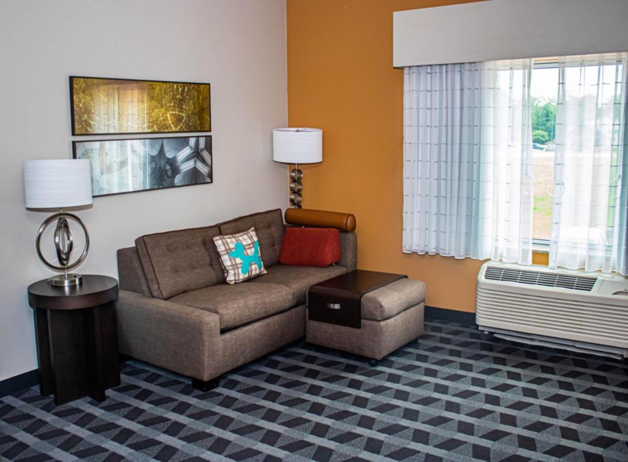 One-Bedroom Queen Suite at TownePlace Suites by Marriott Baton Rouge Gonzales